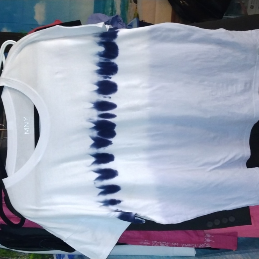 MNY women's white blue tie dye performance Tshirt Sz Large New
